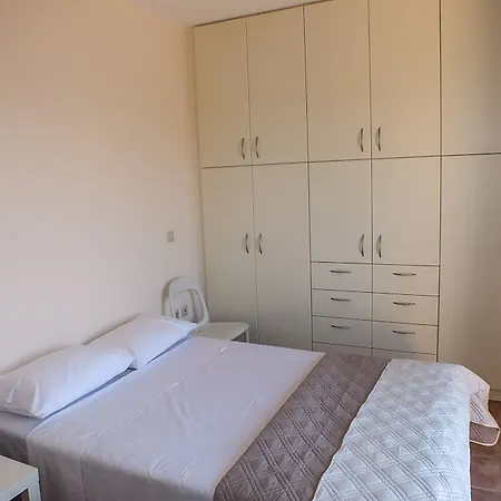 Ampelos Land شقة *